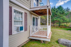 Peaceful Catskills Condo with Deck and Mountain View!